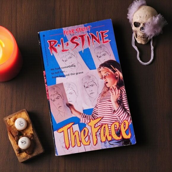 Fear Street RL Stine The Face Vintage 1996 YA Horror Thriller Halloween Read - Picture 1 of 6